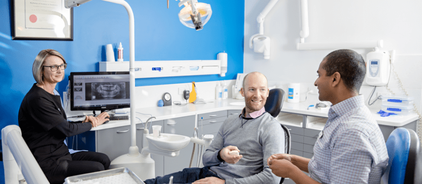 SHDC_2019-Dentist-with-patient-01-2
